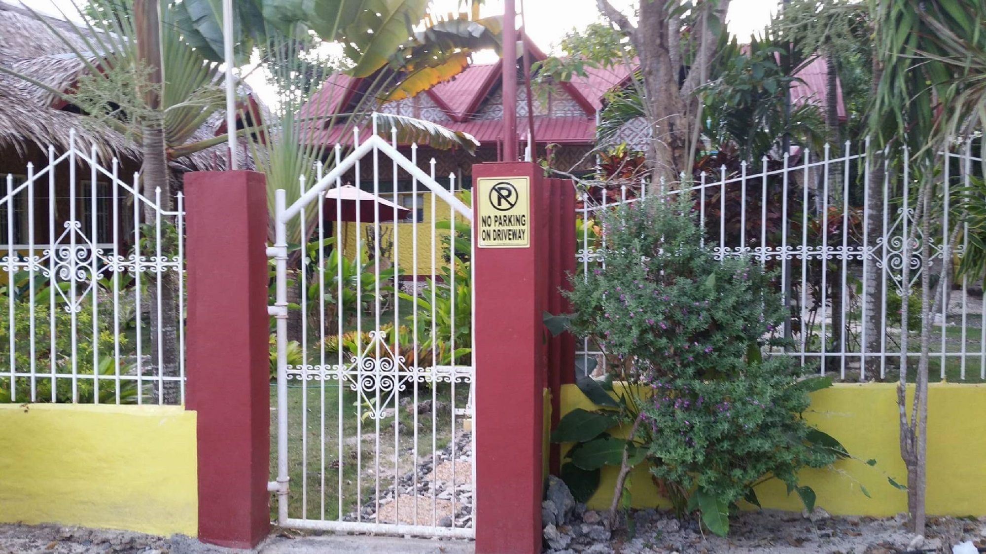 Traville Huts Palm Beach Inn Panglao City Exterior foto